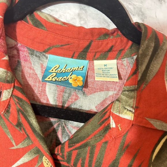 Bahama Beach Woman Rayon Short Sleeve Button Shirt Sz M Used   7 - Picture 2 of 8